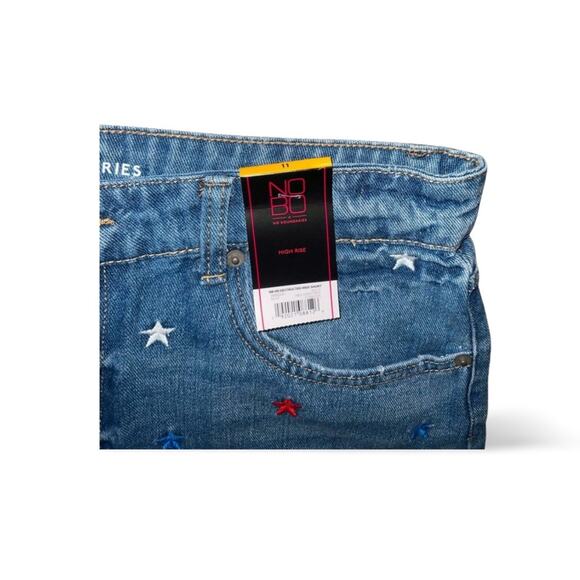 NEW NO BOUNDARIES JULY 4TH AMERICAN JEAN SHORTS SIZE 11 NWT - Picture 3 of 4